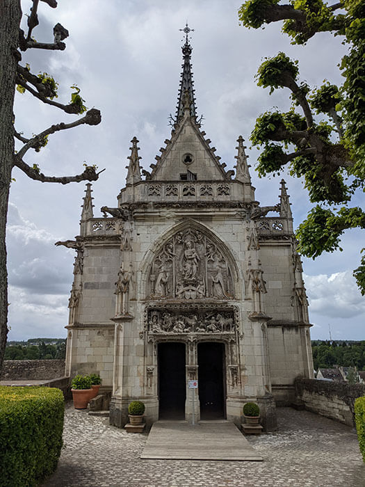 exterieur-Chapelle-Saint-Hubert-au-chateau-dAmboise_2