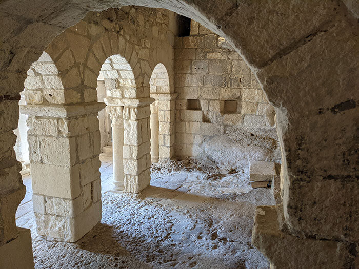 Ermitage-saint-Pierre-de-l'abbaye-de-Montmajour