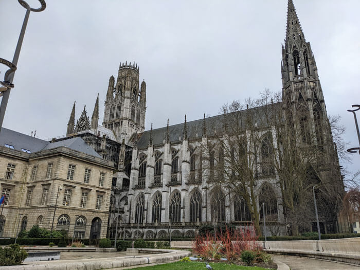 Voyages-Deci-Dela---Abbatiale-Saint-Ouen-à-Rouen-2
