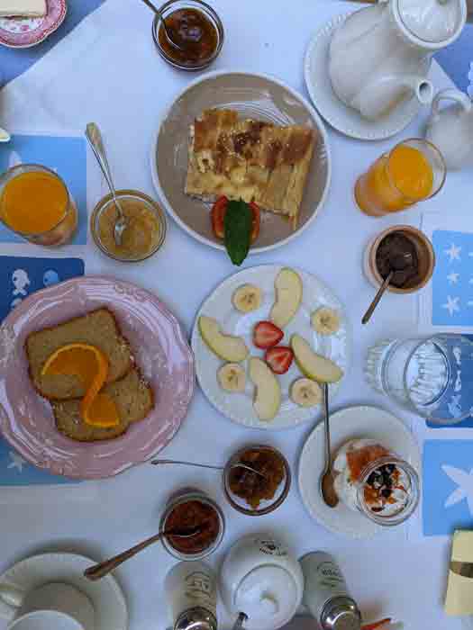 Petit-Déjeuner-de-compete-à-l'hotel-Ganimede-à-Galaxidie