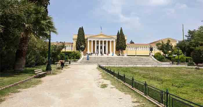 Voyage-Deci-Dela-Jardin-National-d'Athenes-Zappéion-Centre-de-conférence