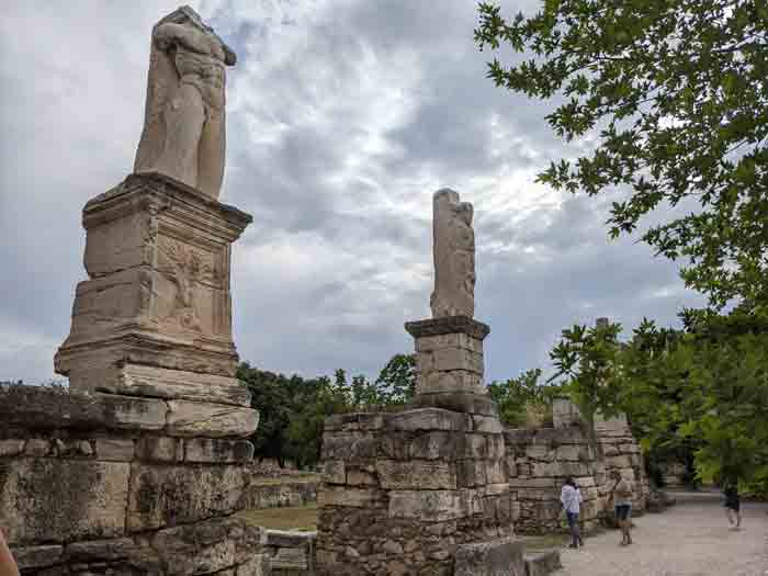 Voyage-Deci-Dela-Odéon-d'Agrippa-Agora-Athenes
