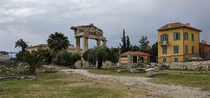 Voyage-Deci-Dela-Porte-d'Athéna-Archegetis---l'Agora-romaine-a-Athenes-3