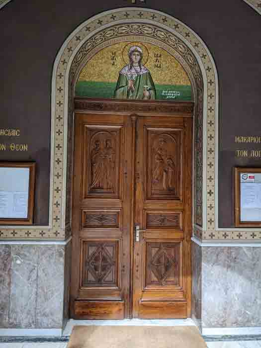 Voyage-Deci-Dela-mosaique-a-l'entree-de-l'Église-de-Sainte-Marina-à-Athenes-2