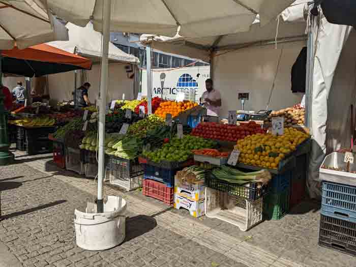Voyages-Deci-Dela-Les-Halles-Marché-d'Athenes-Fruit-et-légumes-Athenes-Grece