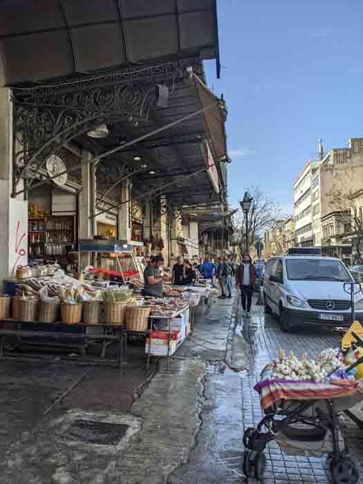 Voyages-Deci-Dela-Les-Halles-Marché-d'Athenes-Fruit-secs-et-légumes-2-Athenes-Grece