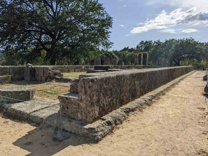 Voyage-Deci-Dela-Temple-d'Hera-4-à-Olympie-Grece