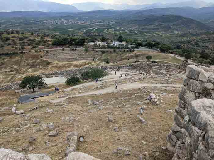 Voyages-Deci-Dela-Vue-depuis-les-hauteurs-de-Mycenes-2-en-Grece