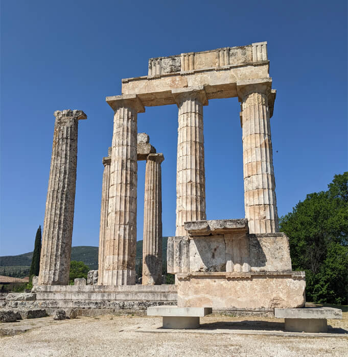 Voyages-Deci-Dela--temple-de-Zeus-3-Nemée-en-Grece
