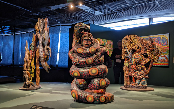 Voyage-Deci-Dela-Musee-du-quai-Branly-exposition-vision-chamanique-ayahuasca-statue-anaconda