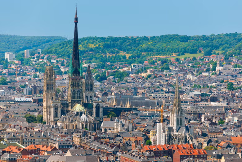 Voyages-Deci-Dela-rouen-catedral