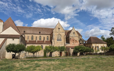 Musée et jardin du prieuré de Souvigny : un voyage entre nature et patrimoine