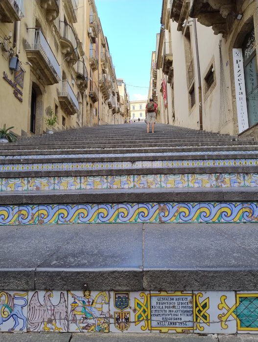 03-Voyages deci dela-Caltagirone-escalier des Santa maria del monte