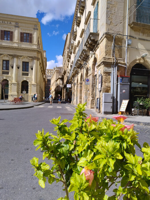09-Voyages deci dela-Caltagirone-scala di santa maria del monte sicile-rue et ruelles