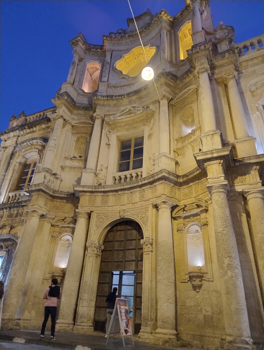 01-Voyages Deci Dela-museo diffuso-Noto