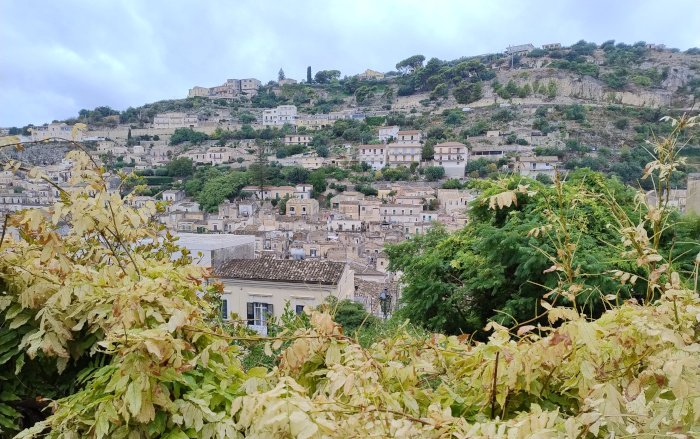 03-Voyages deci dela-Rue et ruelles de Modica-sicile