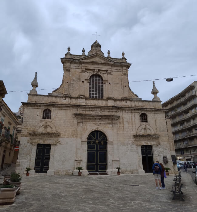 Voyages-Deci-Dela-Eglise-Santa-Maria-di-Betlem-sicile